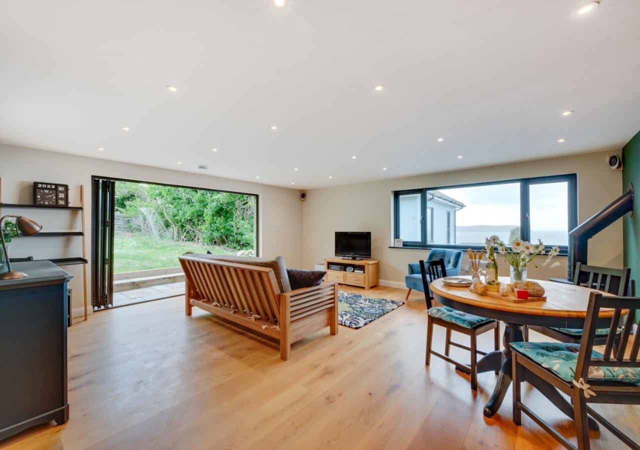The Albatross 12 Villa วูลาโคมบ์ ภายนอก รูปภาพ