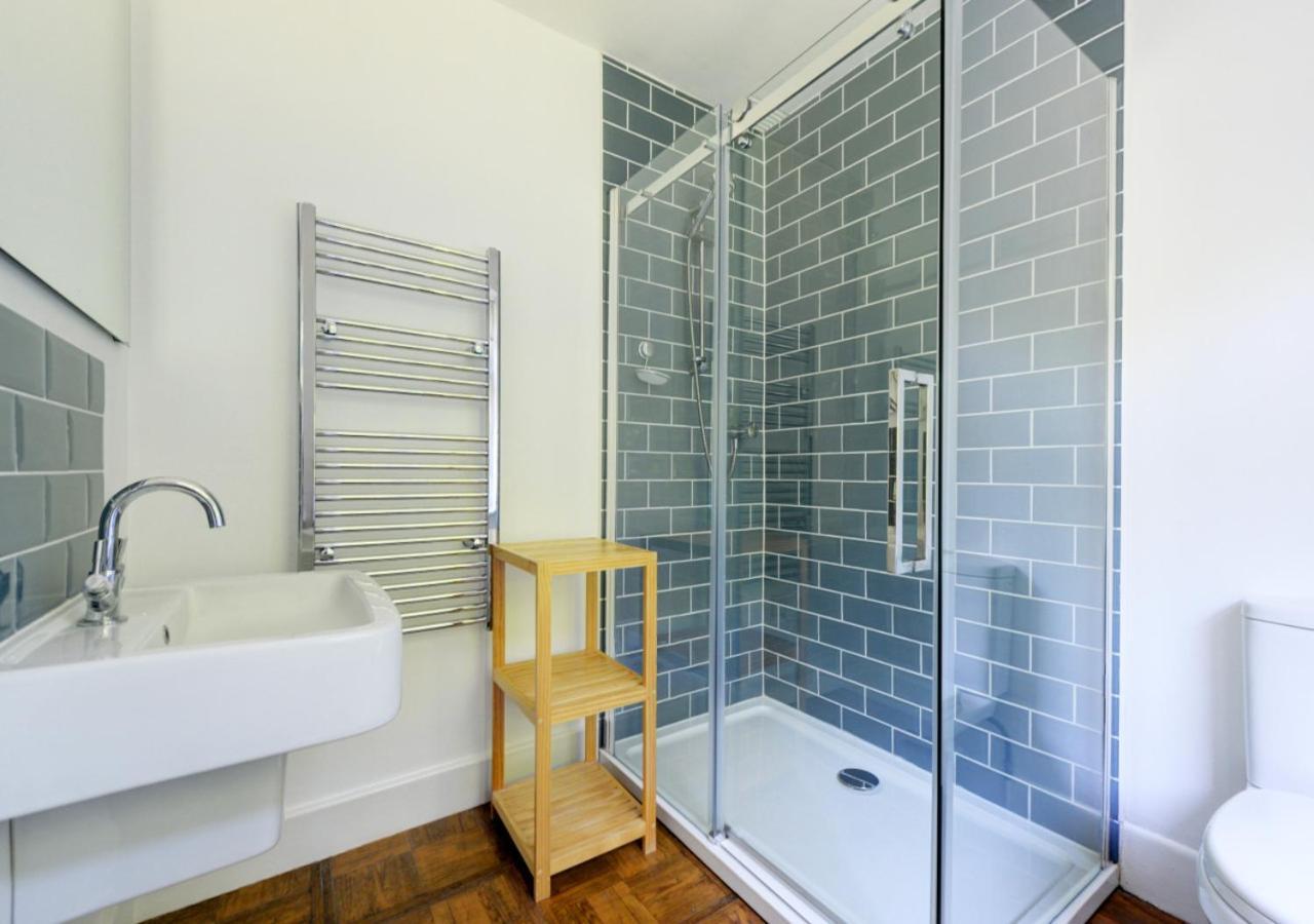 The Albatross 12 Villa วูลาโคมบ์ ภายนอก รูปภาพ